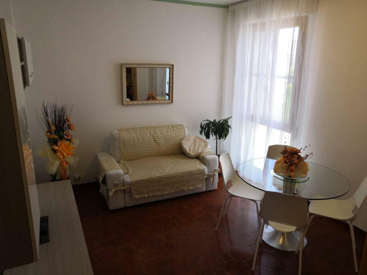 Home Holidays Pisa Exterior foto