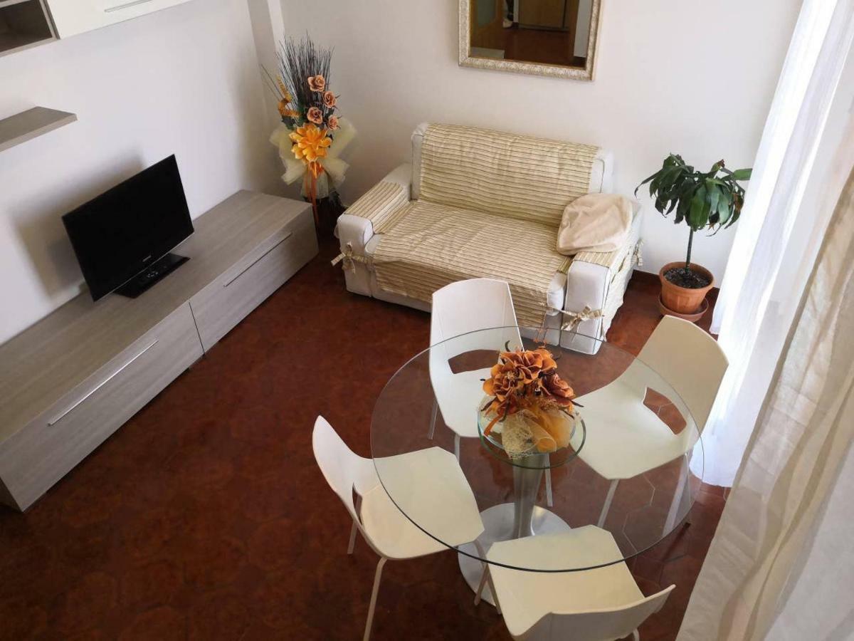 Home Holidays Pisa Exterior foto